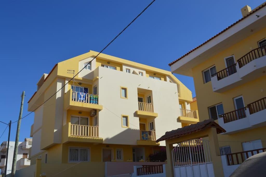 Tres Caravelas Studio Flats Santa Maria Kültér fotó