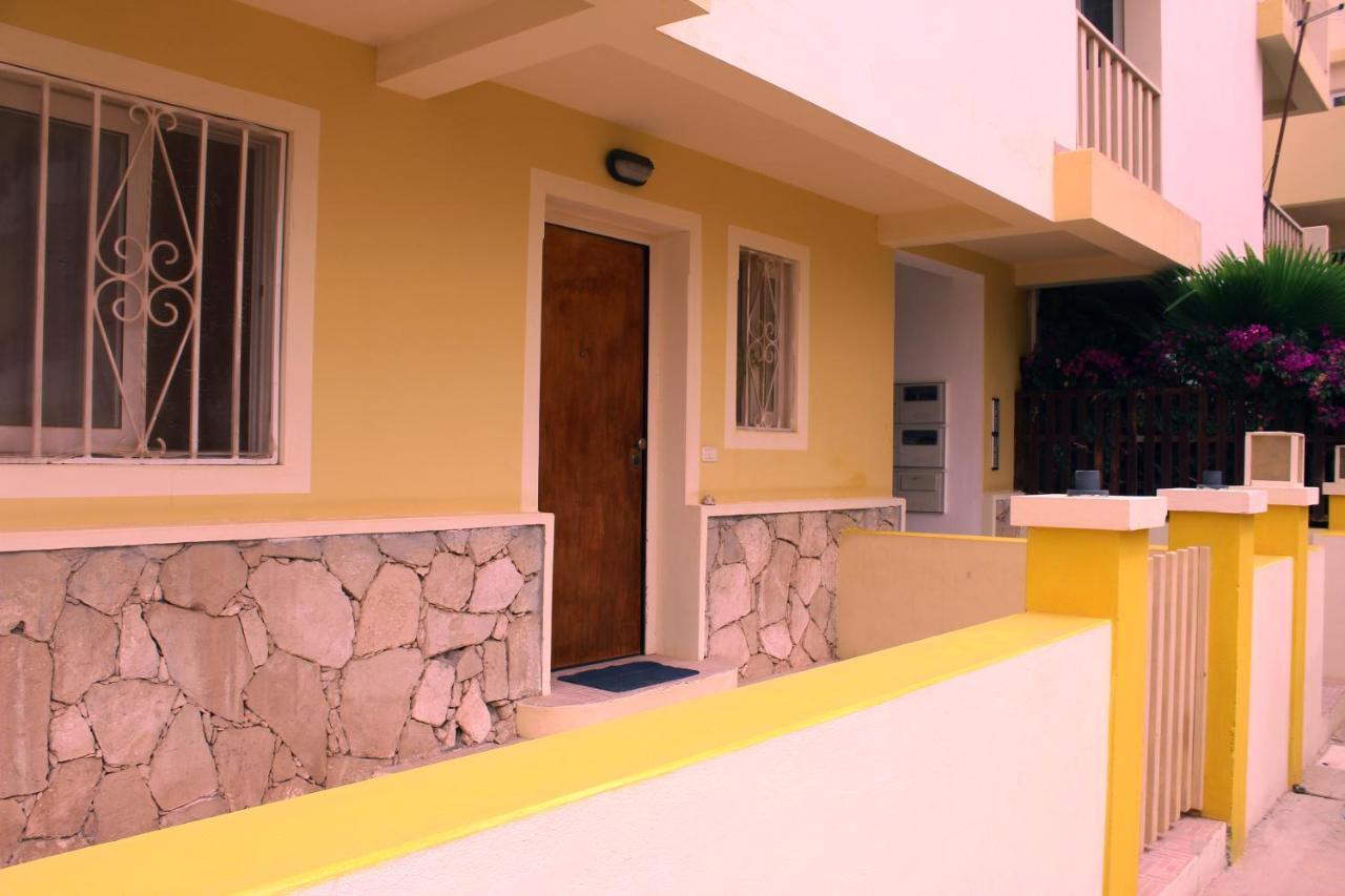 Tres Caravelas Studio Flats Santa Maria Kültér fotó